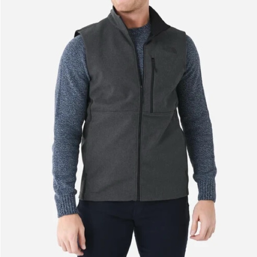 Men’s The North Face Gray Performance Vest with Stand-Up Collar